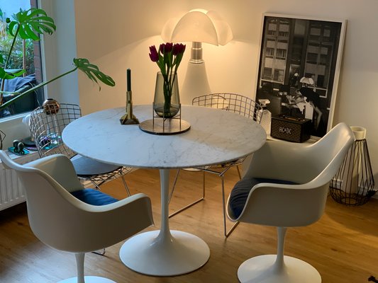 Marble Tulip Dining (47" Dia)