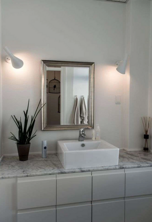 Pilot Wall Sconce Lamp