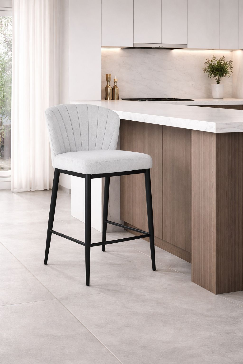 Wave stool