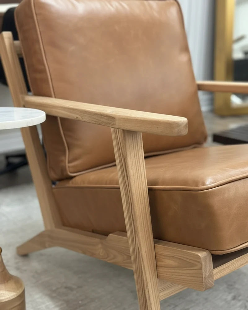 Coba Lounge Chair (Wash Finish)