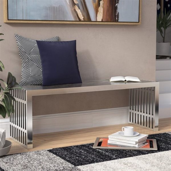 Nove Medium